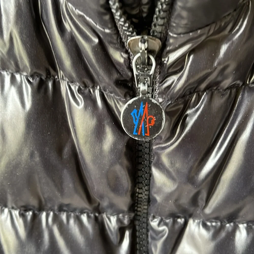 Authentic Moncler Shiny Black Puffer Jacket - Picture 3 of 13